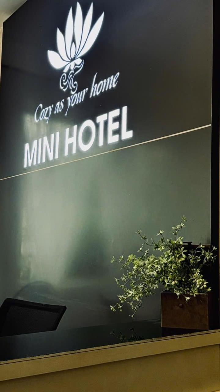 Hotel Mini Phu Tho Exterior foto